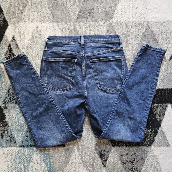 Madewell Skinny Jeans (0126) - Picture 2 of 3